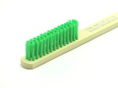 Photo of the Nylon Brush HORIBA