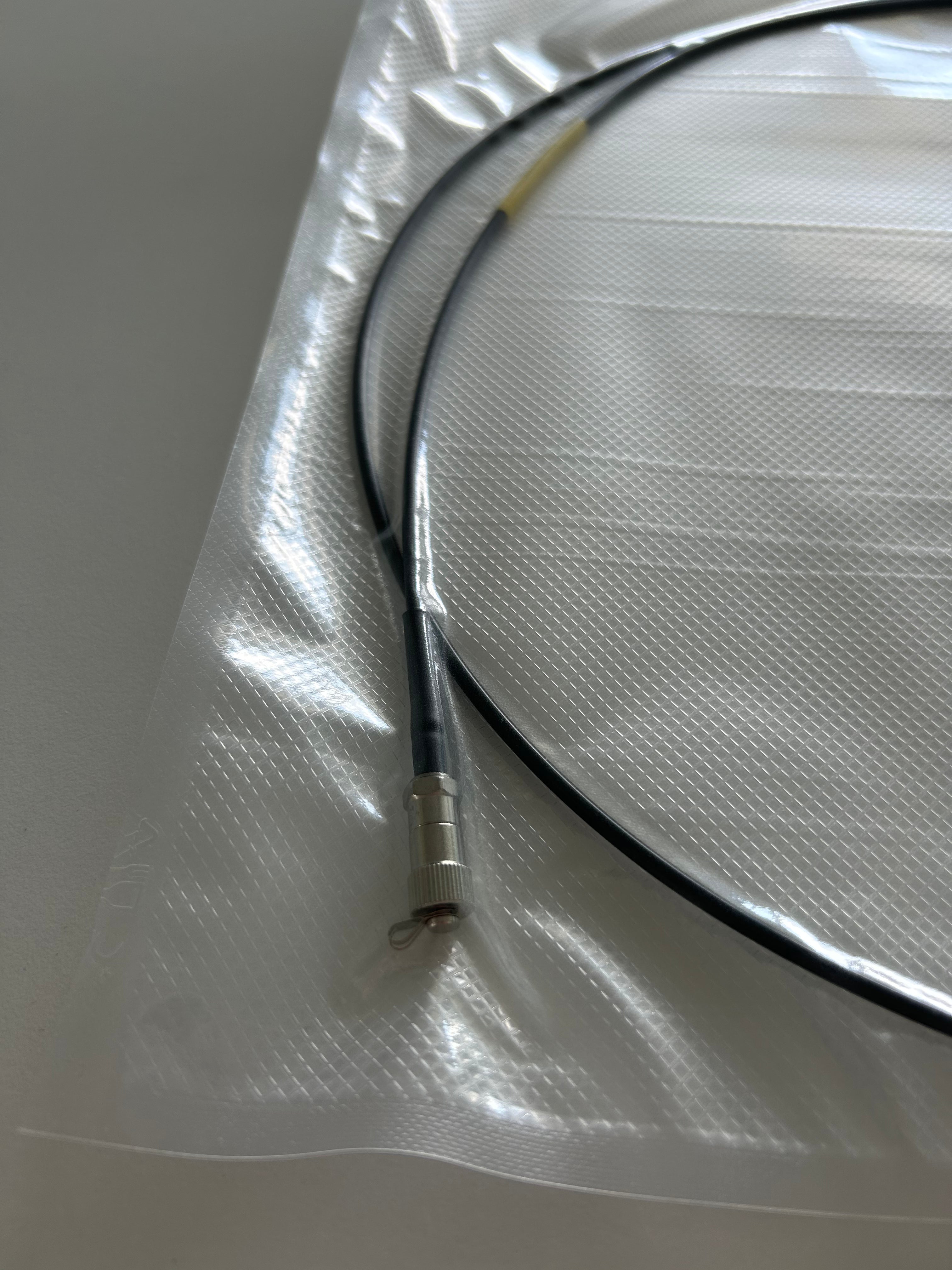 Photo of Optical Fiber UV FBPI 600 µm, SMA/SMA