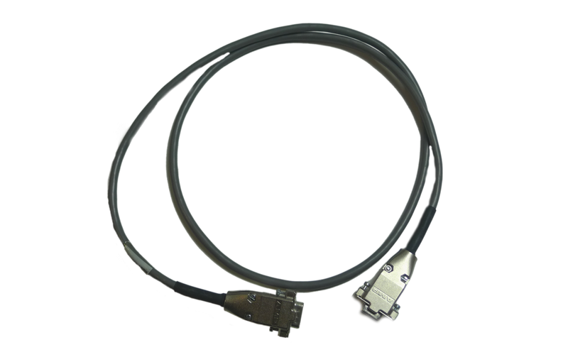 Photo of the grey Cable for direct control of motorized filter wheel plugs for iHR HORIBA